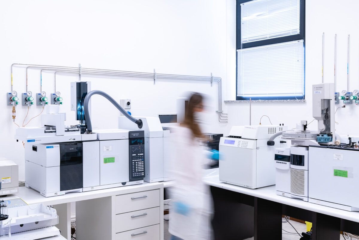 Extractables and Leachables Testing Kymos